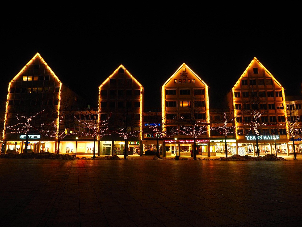 Mihalic Lights