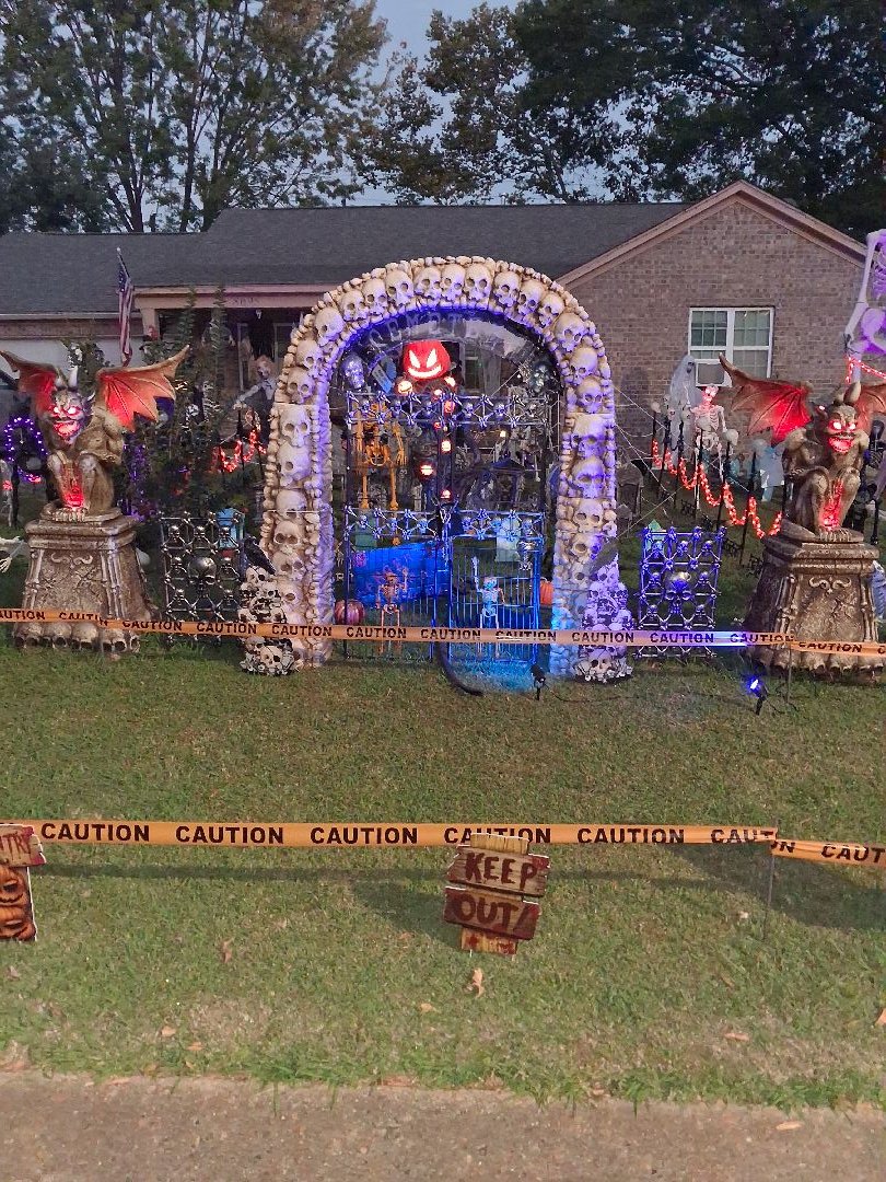 Graveyard, Pet Cemetery, Skeletons
