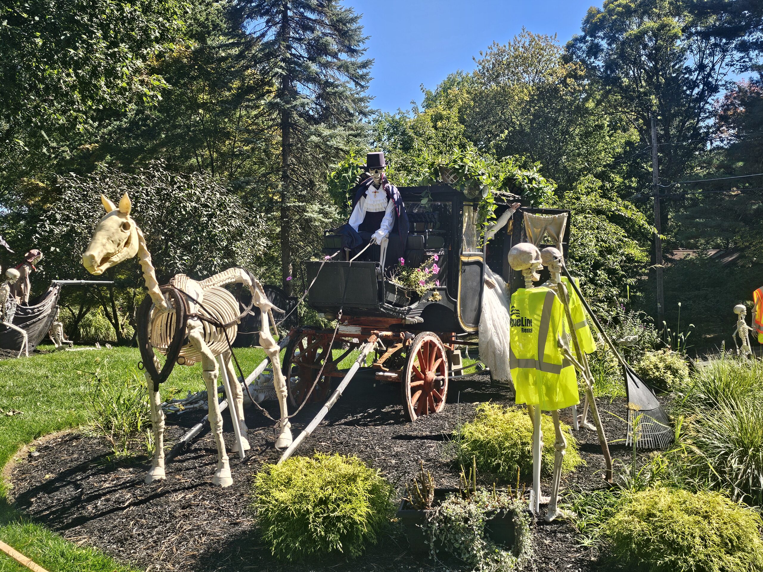Mahwah Haunt — 47 Glenmere Terrace, Mahwah