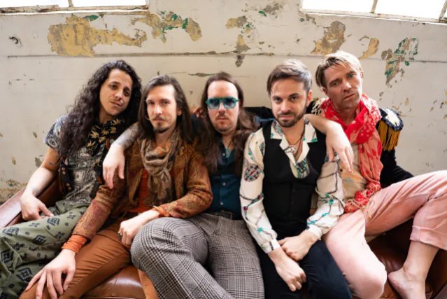 High Step Society — The Independent · Fri Oct 30