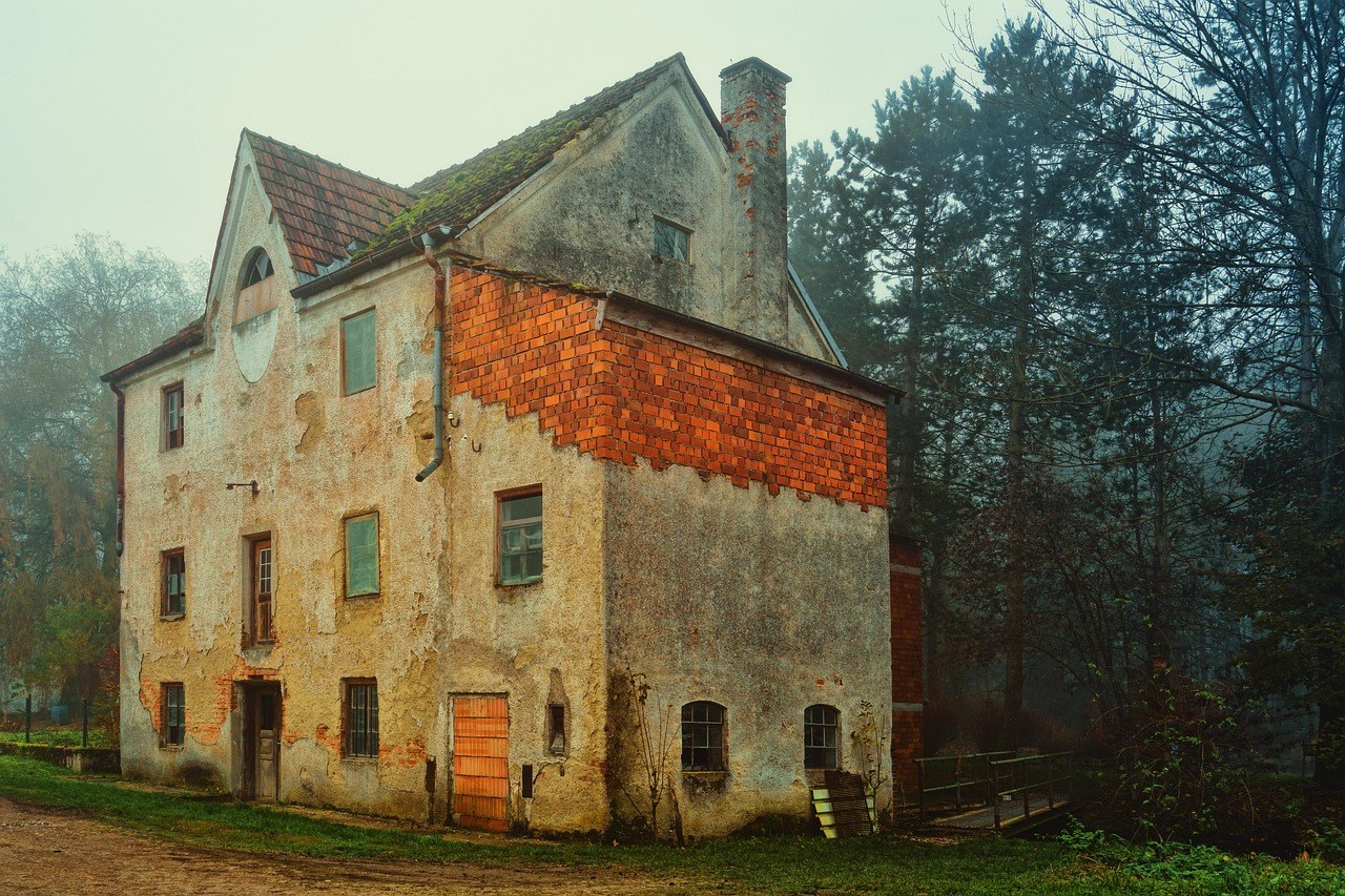 The Trevose Blow Mold House