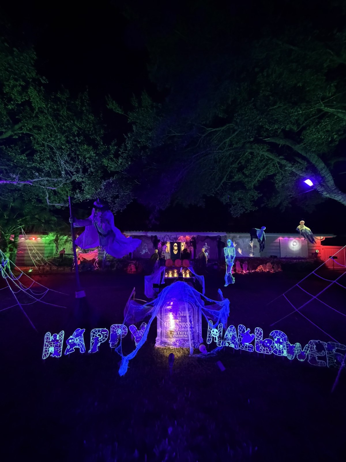 The Haunt At Mangowood: Team Awesome
