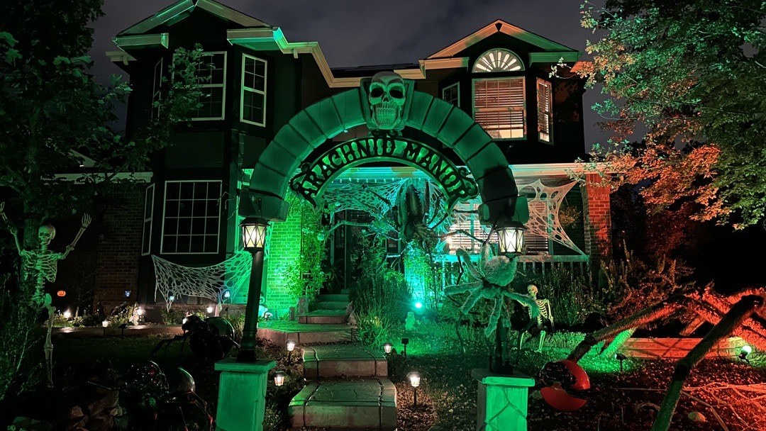 Arachnid Manor (Spider House)