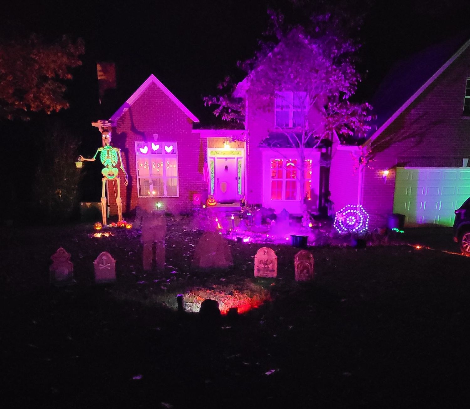 Skellies, Bats and Ghosts, Oh My!