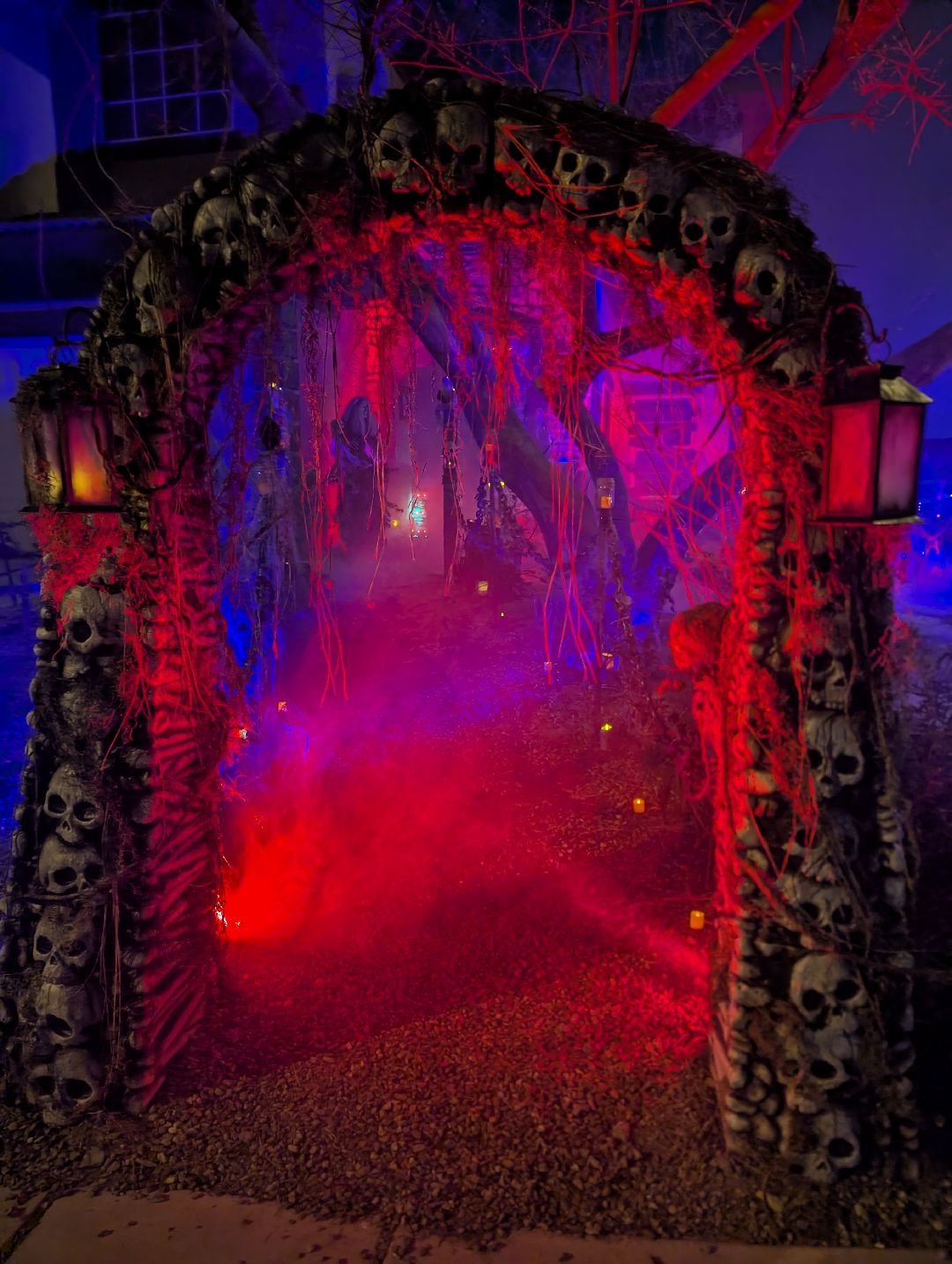 Dead Arches Cemetery
