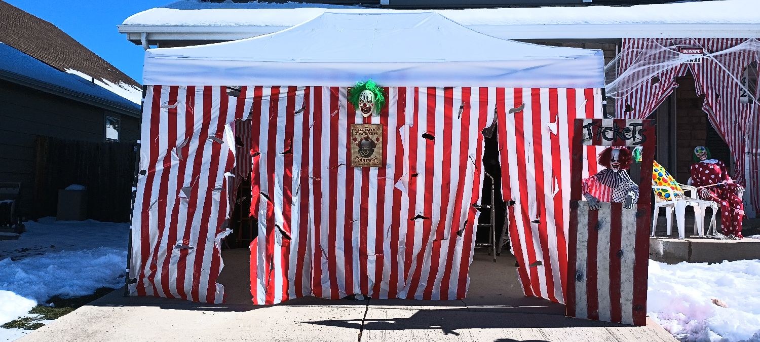 Creepy Carnival Mini Haunted House