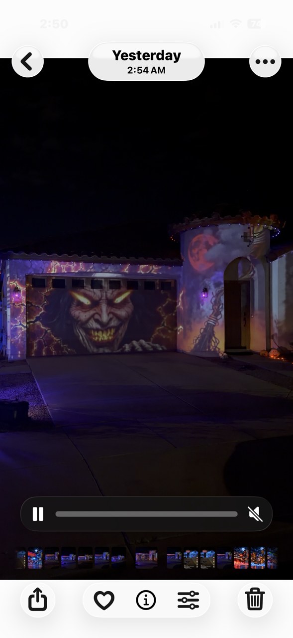 Sentiero’s Spooktacular Halloween Projection Mapping Displ