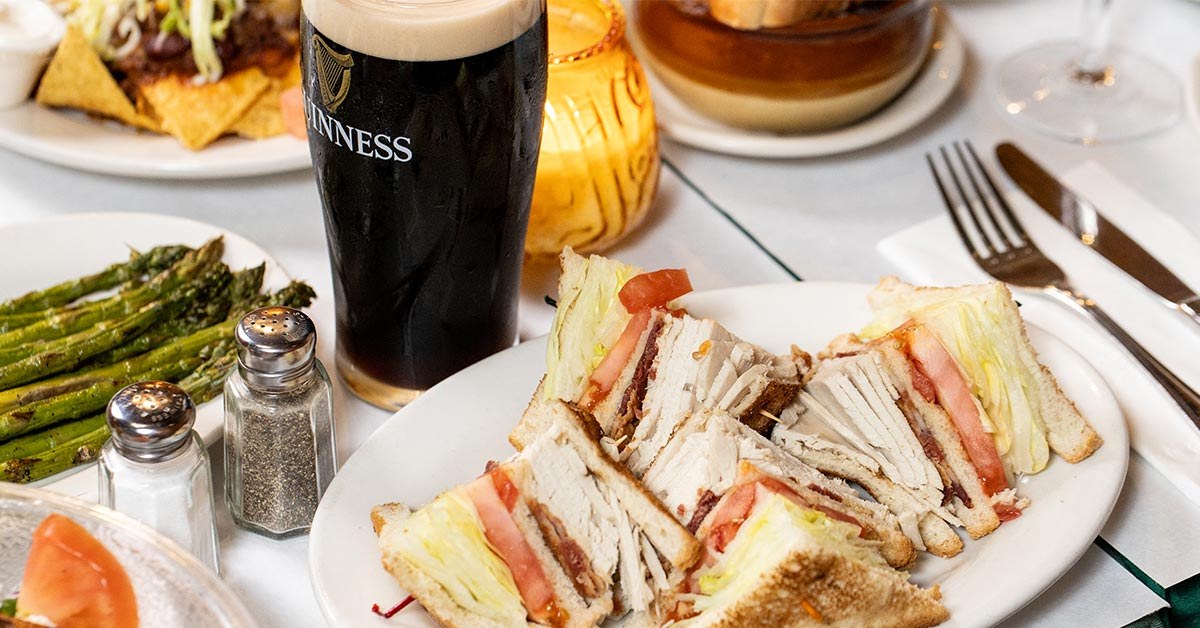 Donovan's Pub — Famous Woodside Burgers