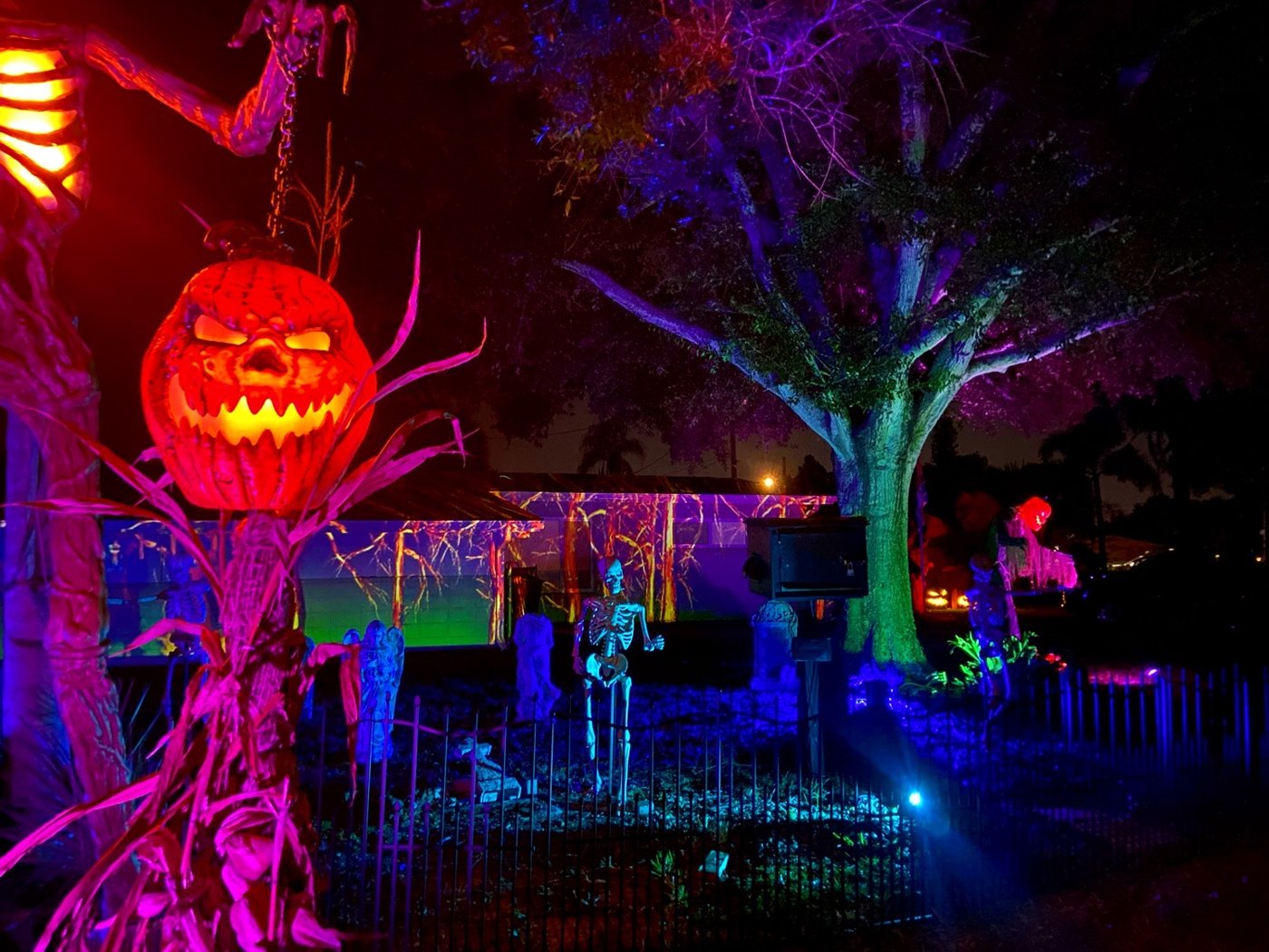 meadowlawn home haunt