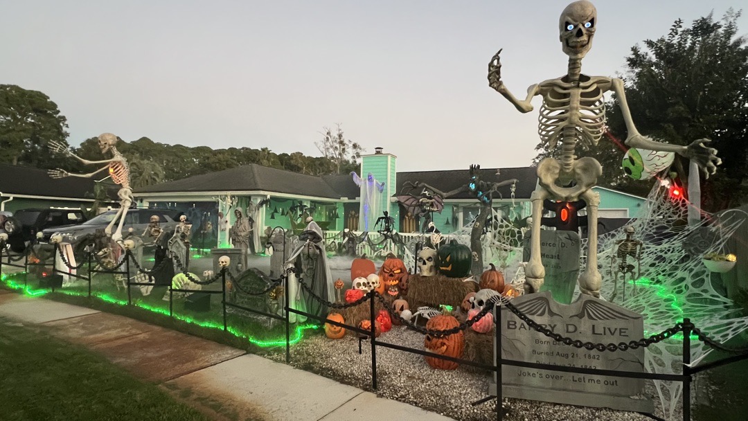 Frights On Frisco Lane
