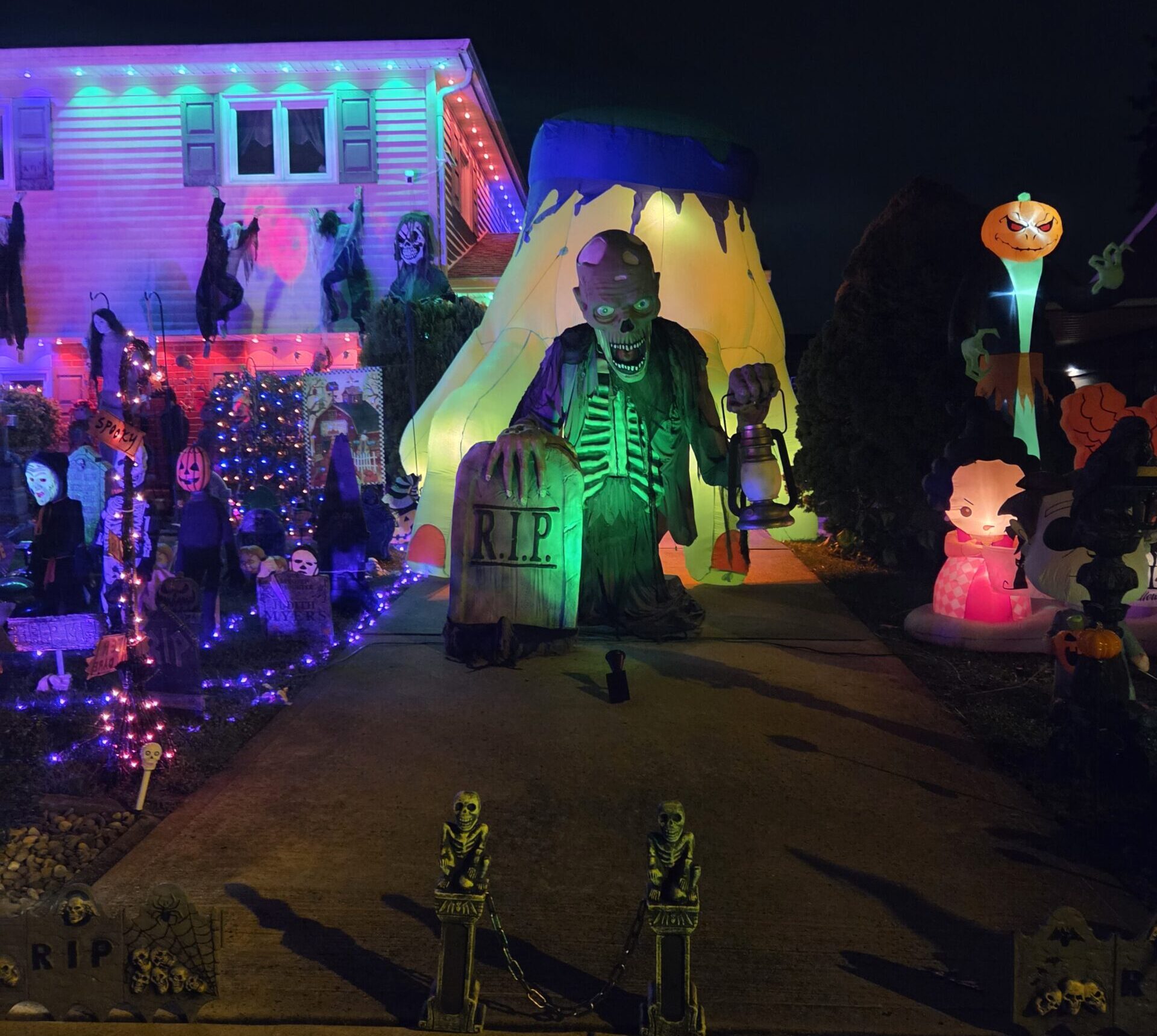 Neon Ghost Lights — 35 Ovington Dr, Hamilton