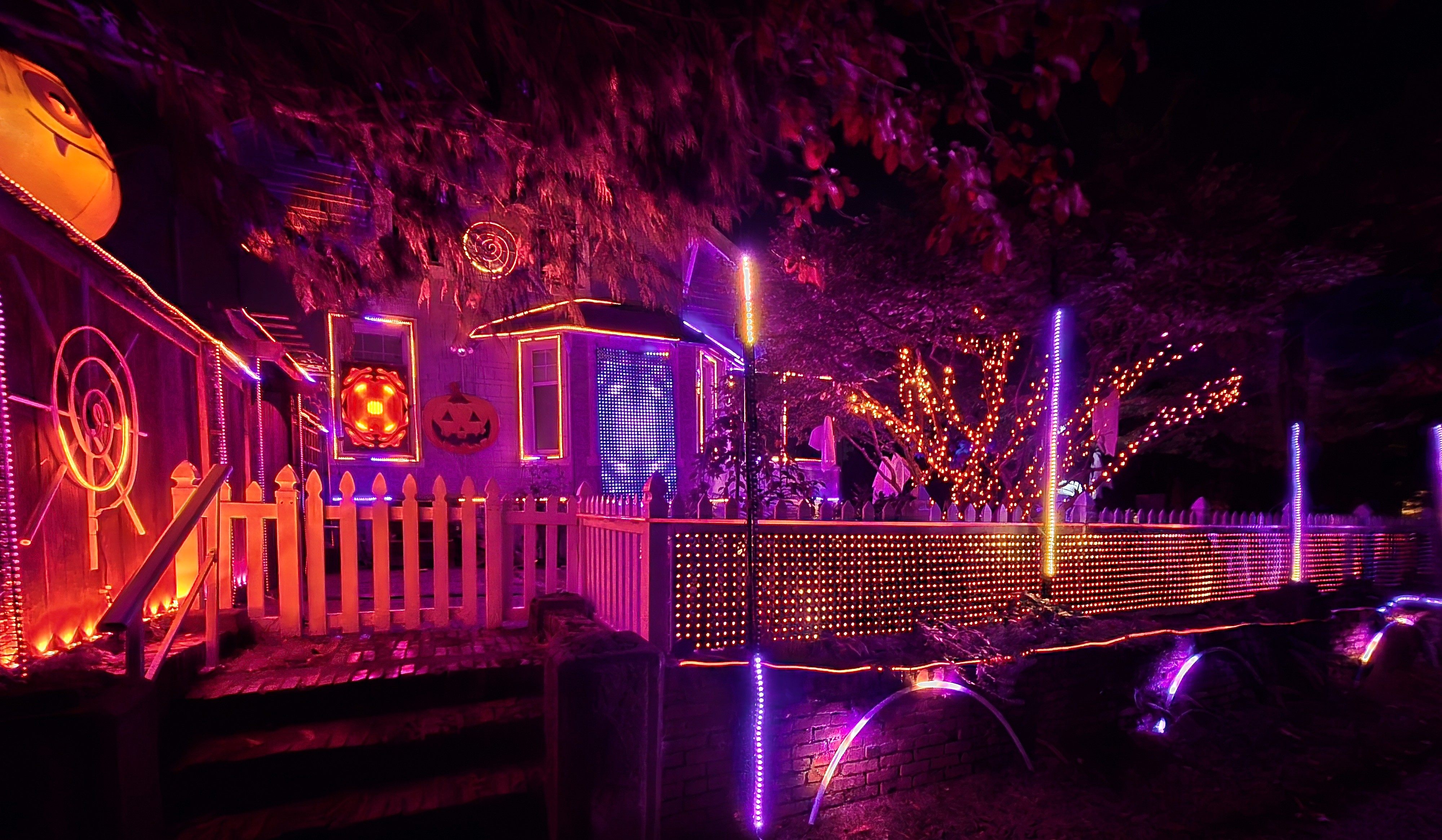 haunting on manoa road — 208 S Manoa Rd