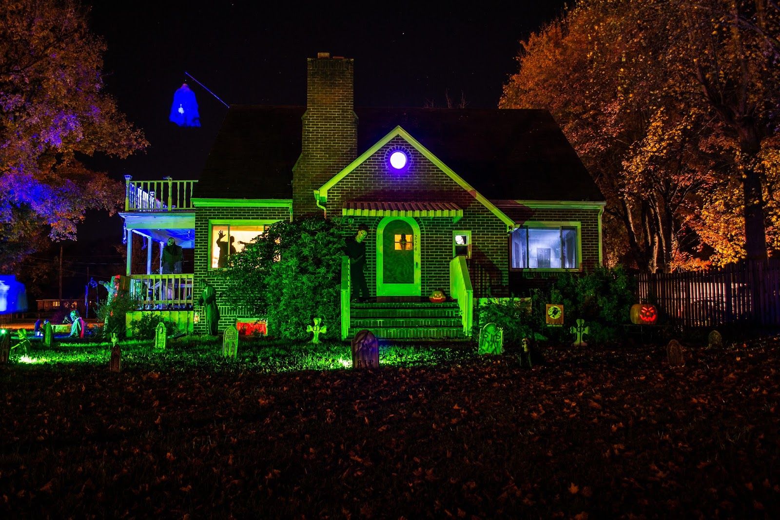 Lennon Acres (Brick Tucky Graveyard) — 45 Birch Dr, Brick, NJ (Home haunt welcoming brave visitors.)