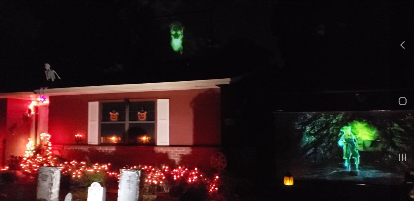A Haunting In Northwood An AtmosFX Projection Display!
