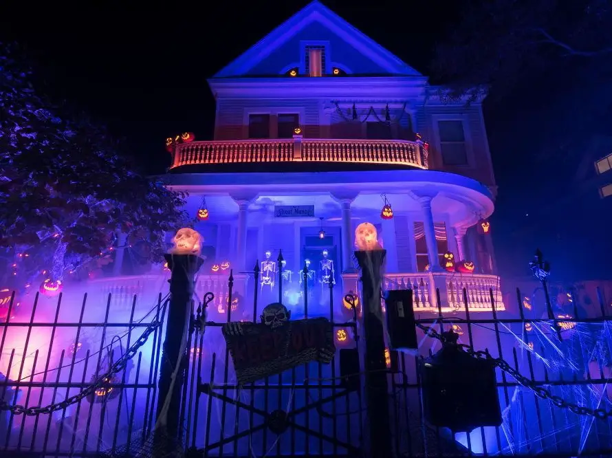 Strittmatter walk-through — 326 Evergreen Dr, Brick, NJ (Halloween walk-through designed by the Strittmatters.)