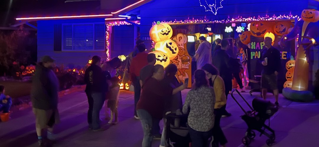 The Halloween Arcade Stop