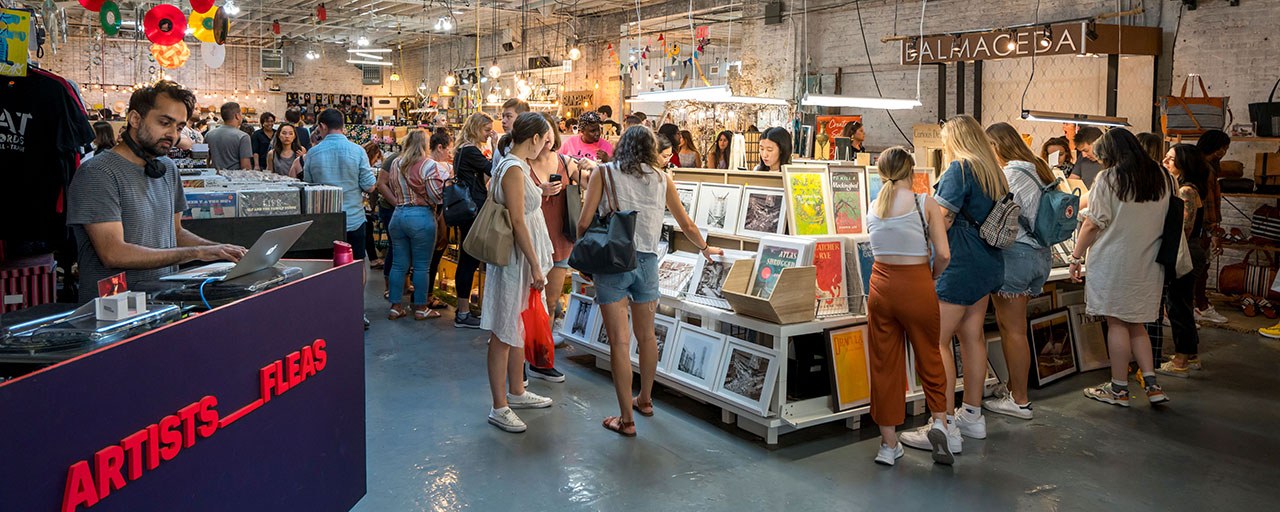 Artists & Fleas Williamsburg — Brooklyn, NY · Sat & Sun, 10 AM–7 PM (75+ sellers)