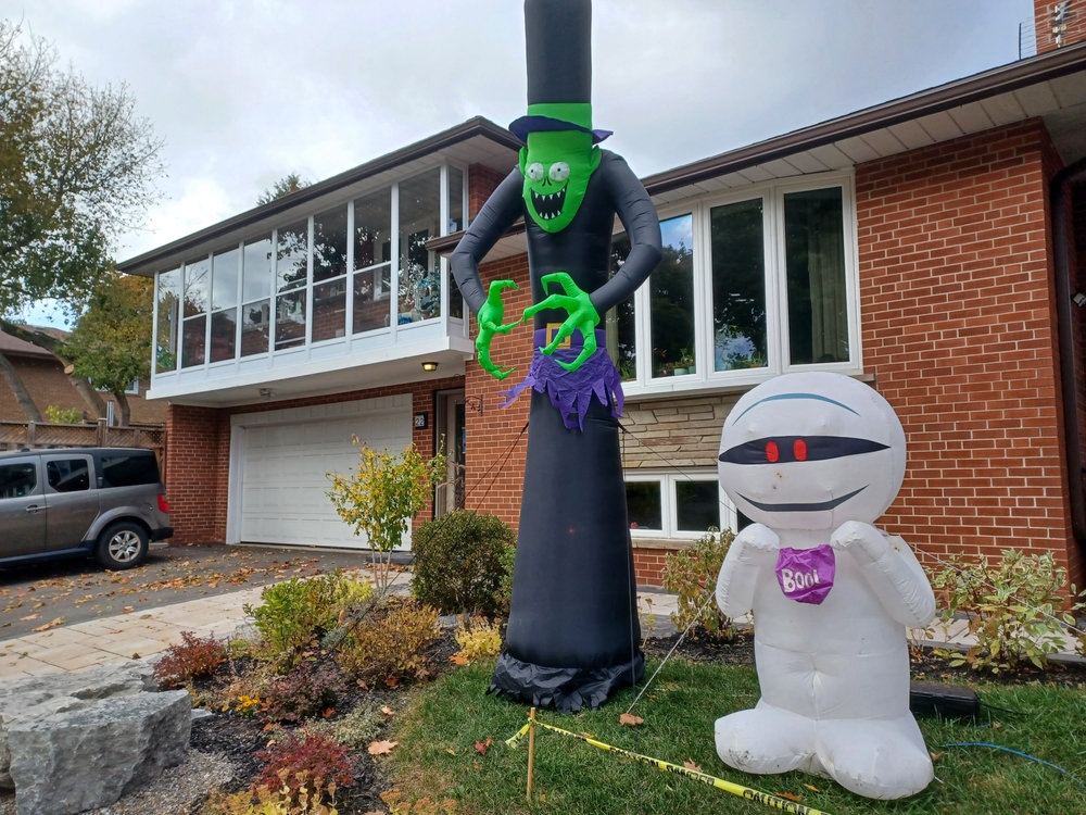 Nightmare At Park Ave — 144 park ave, Lindenhurst, NY 11757