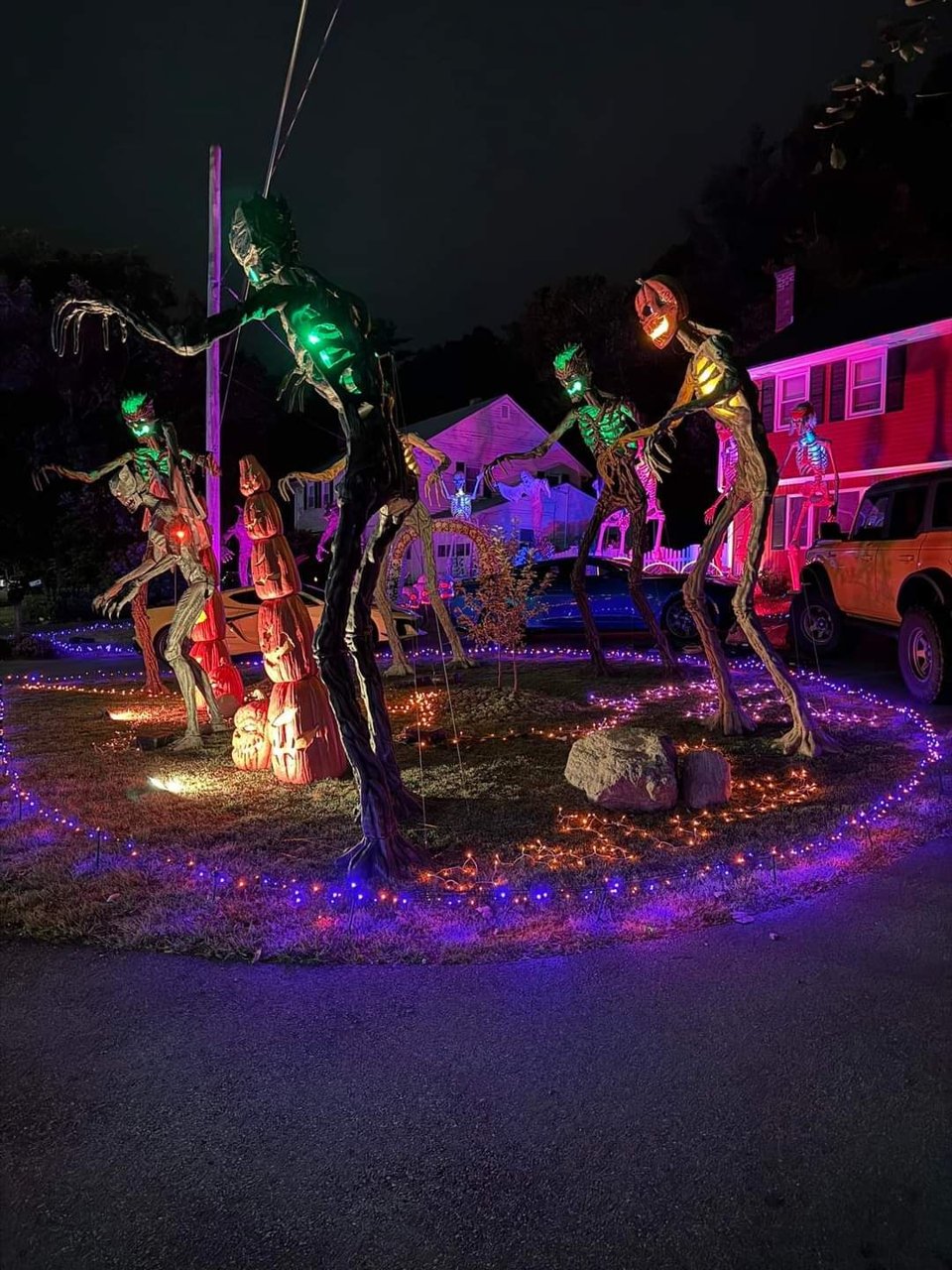 Skeleton House (Woburn/Winchester Line)