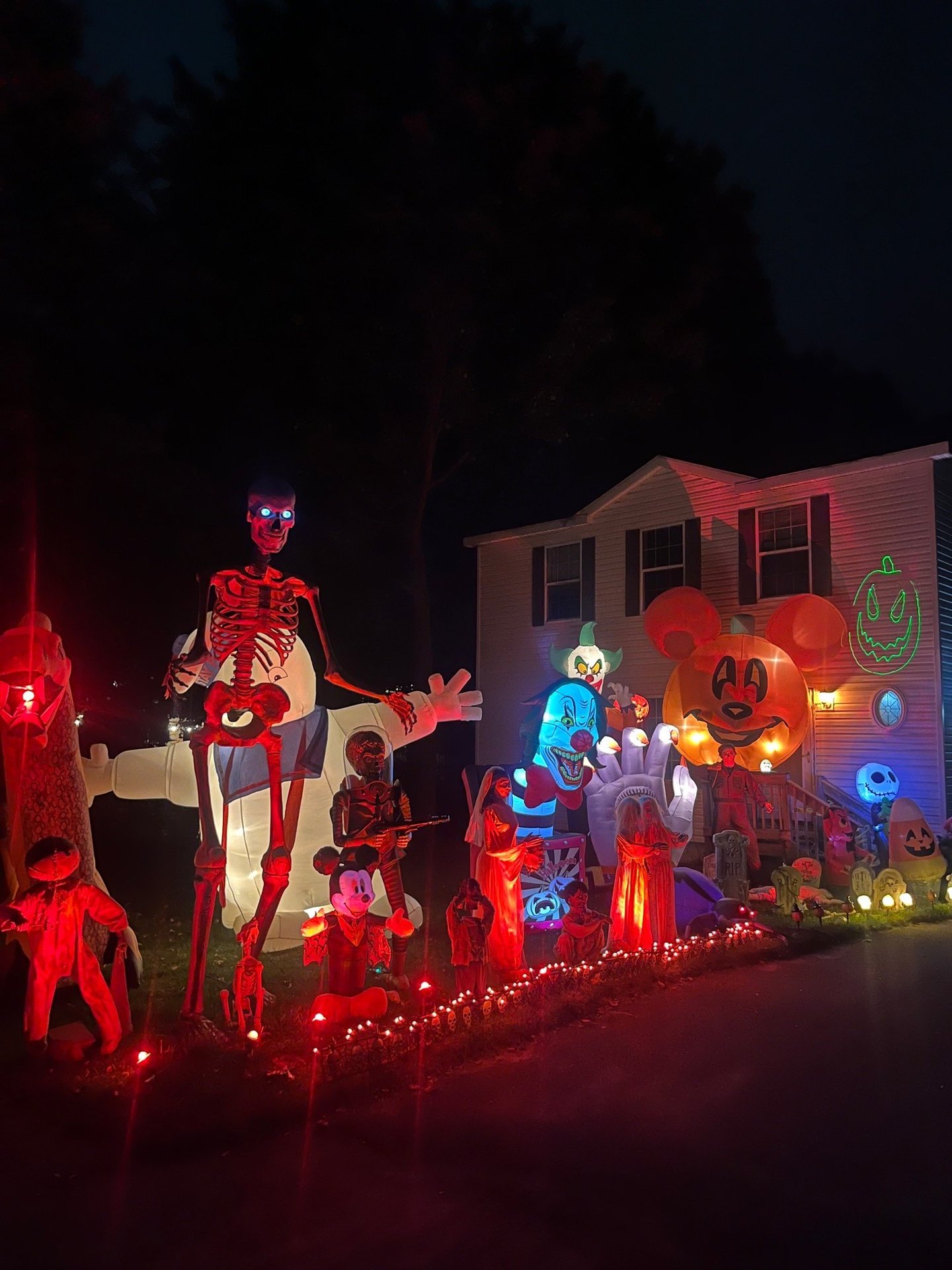 eric’s halloween house