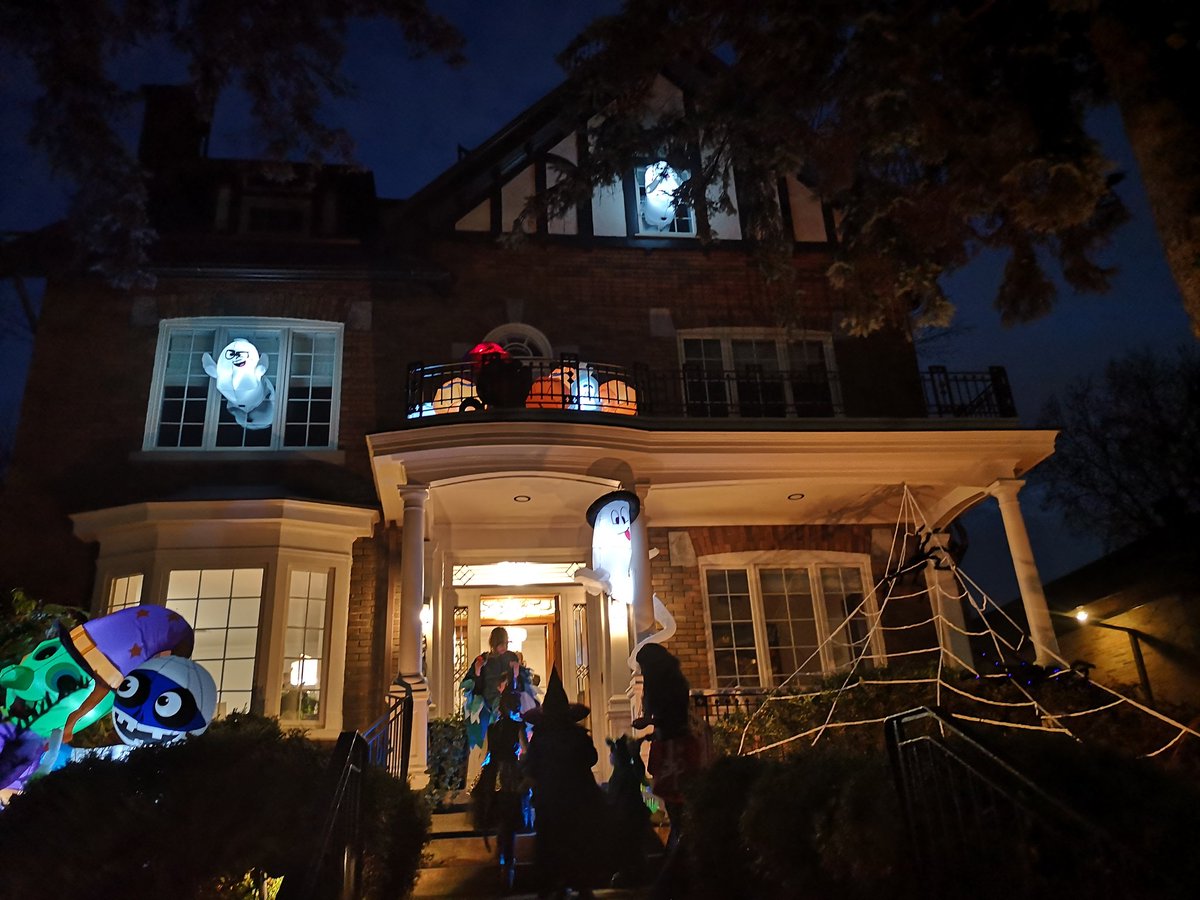 7 Colgate Drive — Shirley, Long Island