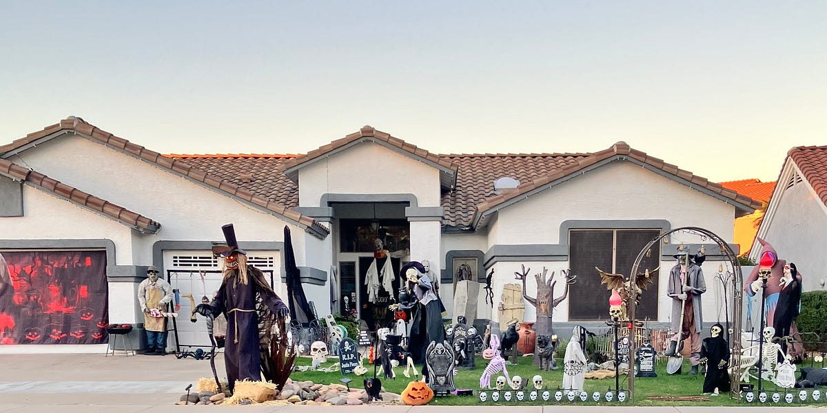 Hamilton Avenue Display — 36 Hamilton Avenue, Hasbrouck Heights, NJ 07604
