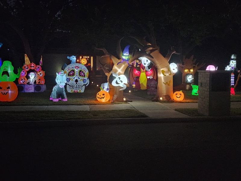 Boo-tiful Blow-Up Bonanza