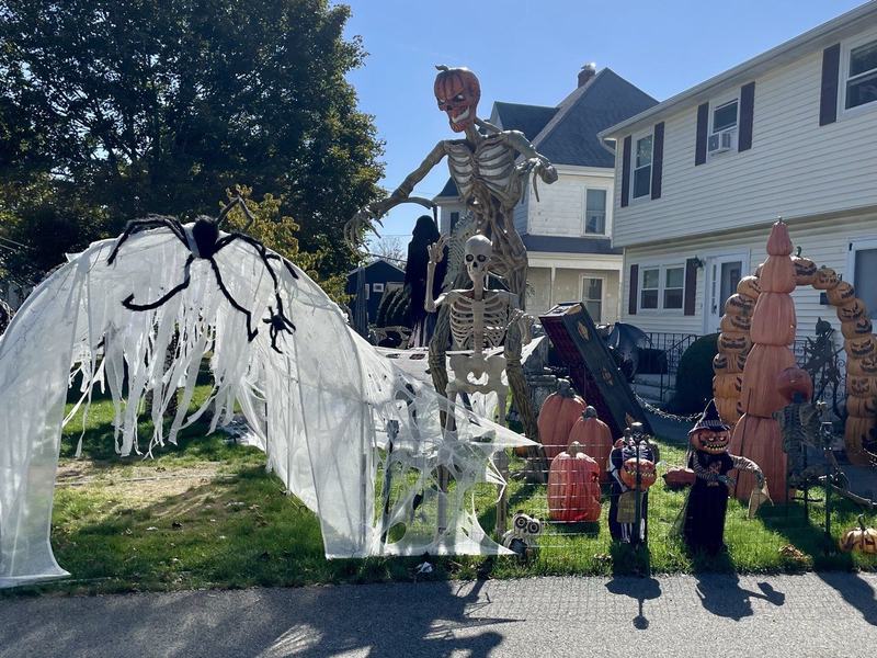 Varmette’s Haunted Trail On Collins.