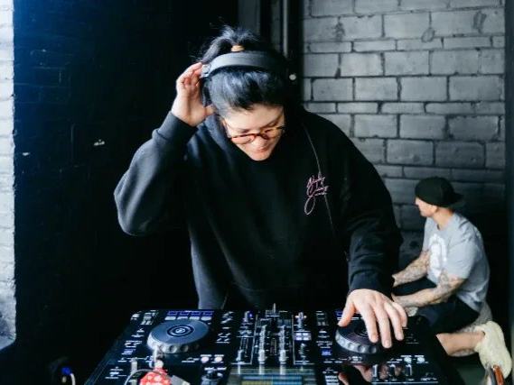 Chain Reaction: Chef Chel — Atomic By Jamo · Fri Nov 20