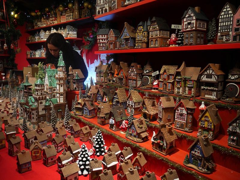 animatronic land