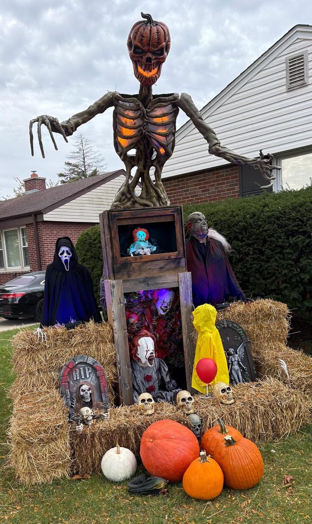 Hillside Castle Of Horror — 59 Hillside Crescent, Nutley