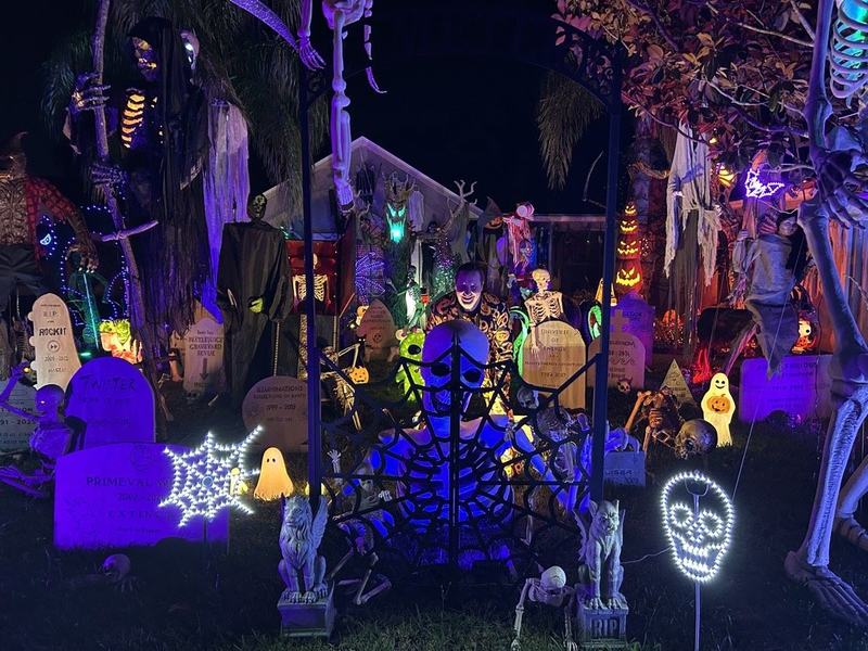 Orlandos Attraction Cemetery