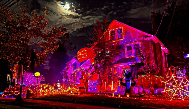 85 lone oak path — Smithtown, Long Island