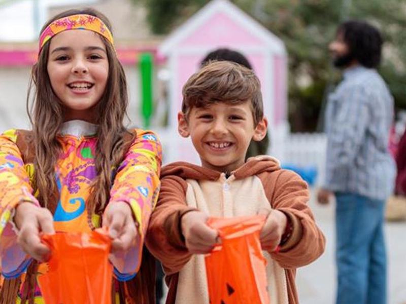 Kings Island Tricks and Treats (Oct 3-4, 10-11, 17-18, 24-25, 31, 2026, 11am-6pm)