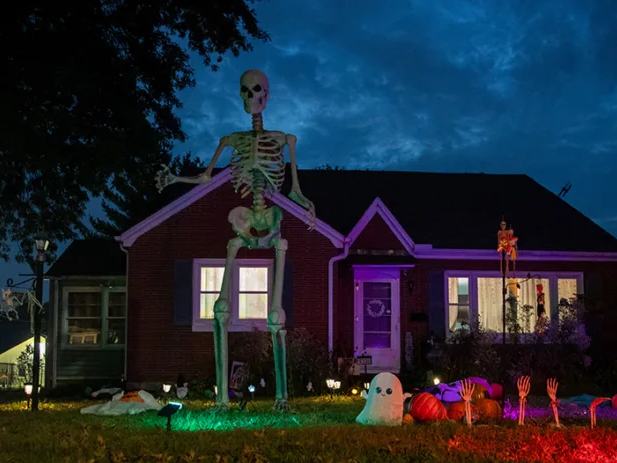 The Singing Pumpkins House — Massapequa