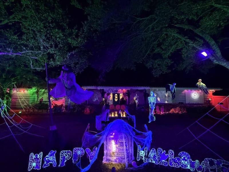 The Haunt At Mangowood: Team Awesome