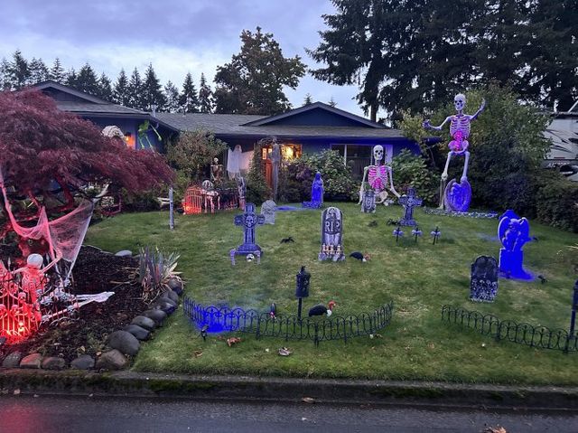 Salem Dr Display — 910 Salem Dr, Toms River, NJ 08753