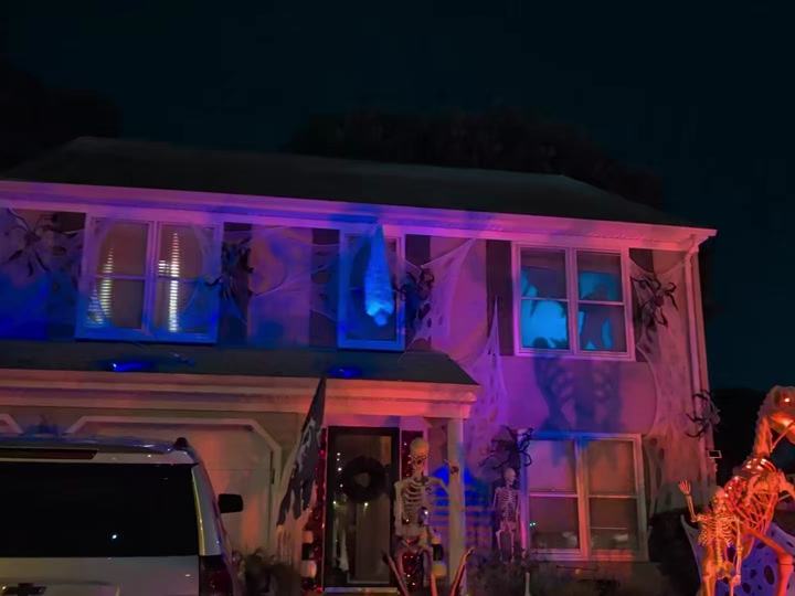 5300 Chabot Way Halloween House