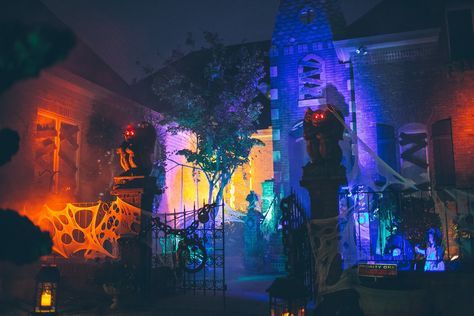 Fear Farms — 207 N. Front St, Fieldsboro, NJ (Free walk-through haunted house at the Sutton family's home.)