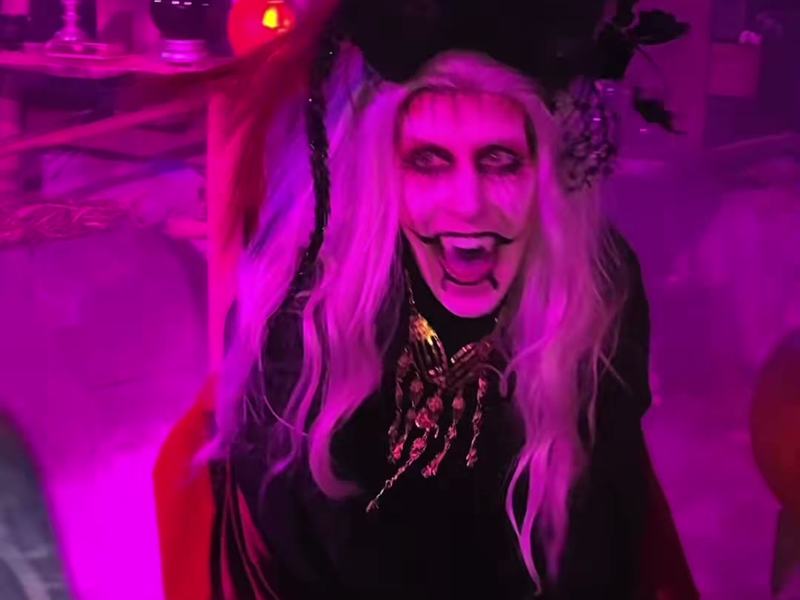 Waverley Street Haunted House