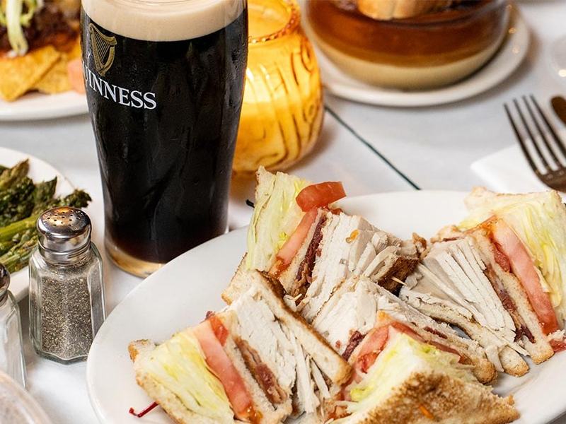 Donovan's Pub — Famous Woodside Burgers