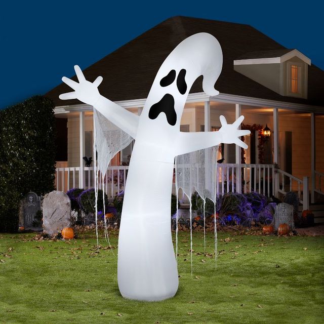 Ship Wreck Cove Halloween Display — 30 William Rd