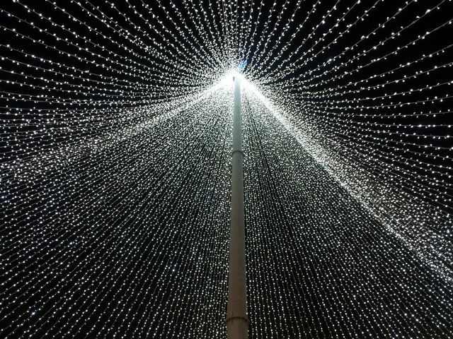Blinking Light House In Levittown