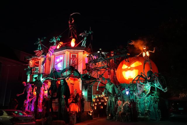 Halloween Dead End on Rathbun — 362 Rathbun Ave, Sun-Thu 6-8:30pm, Fri-Sat 6-10pm