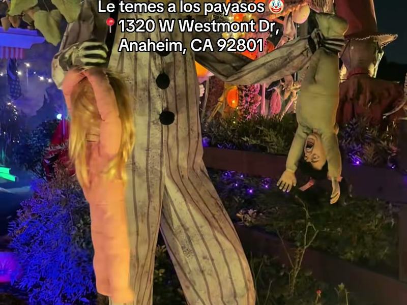 Halloween Clown House — 1320 W Westmont Dr