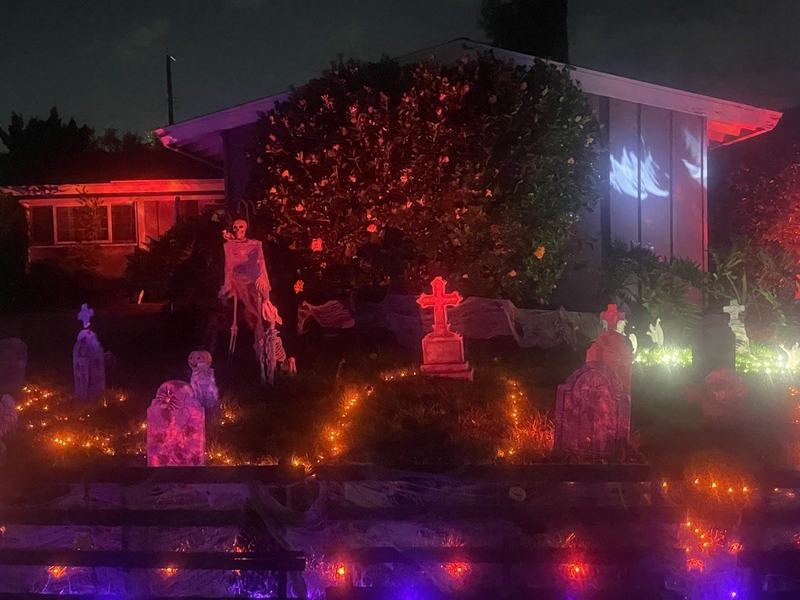 Haunted Mansion Graveyard