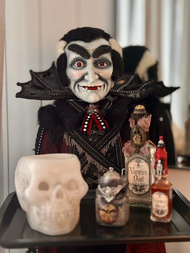 Dead End Cemetery — 636 Rockaway St, Mon/Wed/Sat 6-9:30pm, Fri 6:30-9:30pm