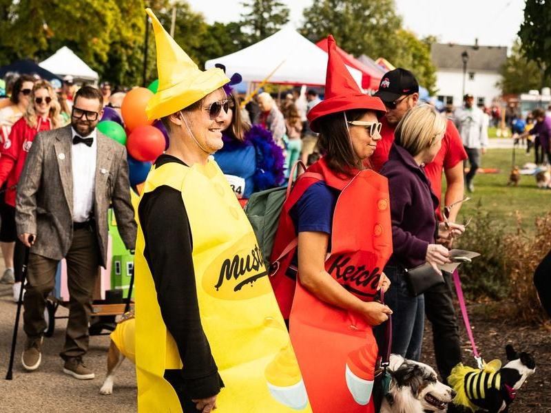 Spooky Pooch Parade (Oct 10 12:30-3:30pm)