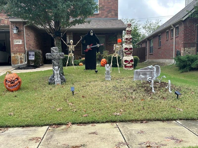 whispering pines Halloween town