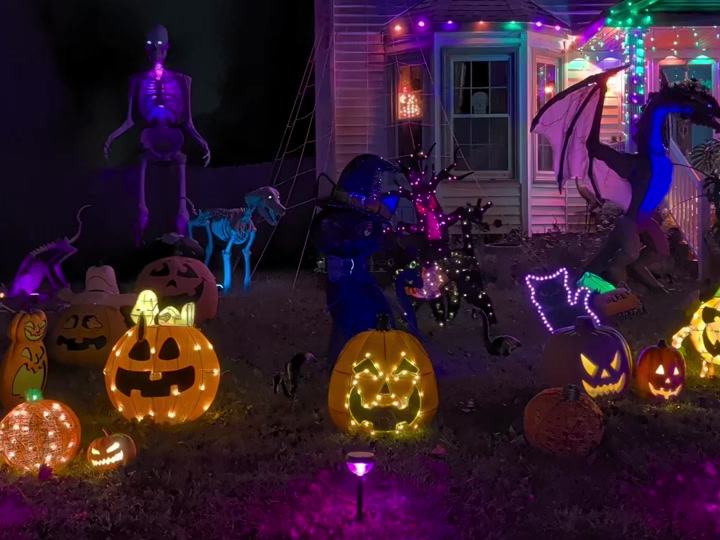 4472 Wilbraham Drive Halloween House
